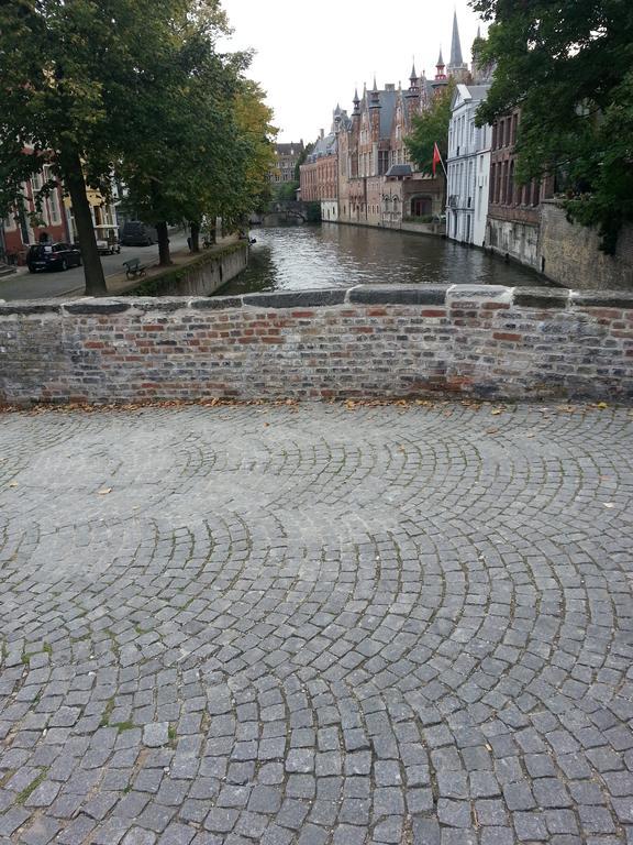 B&B Le Foulage Bruges Esterno foto